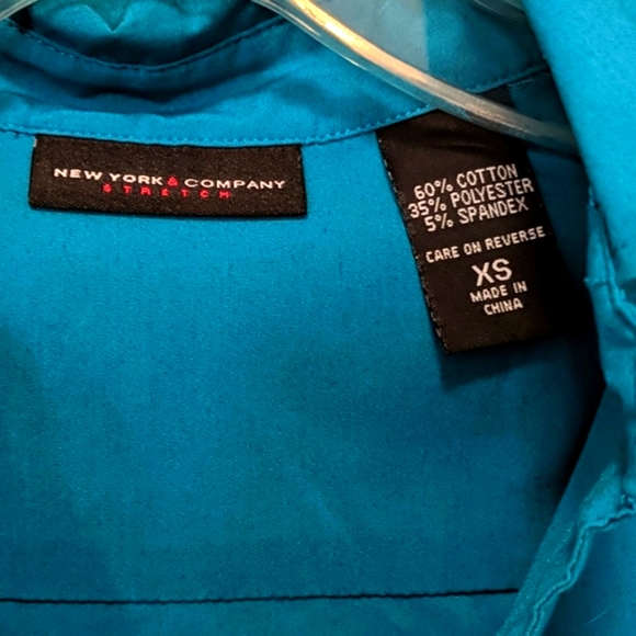 NY&Co. Gathered Button Down Dress Top - Picture 6 of 8